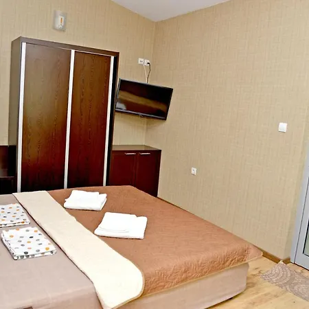 Dream Hotel